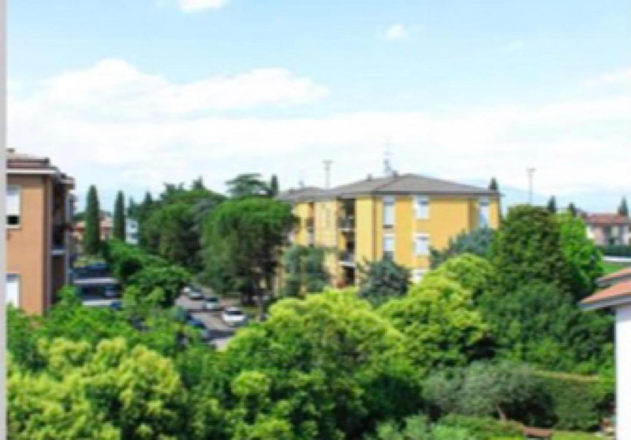 La Magnolia Apartments II Rose Desenzano del Garda Exterior foto